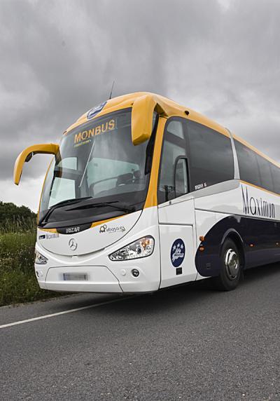Autobús model Maximun de Monbus